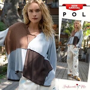 POL Color Block Contrast Notch Neck Long Sleeves Relaxed Fit Top | Light Blue